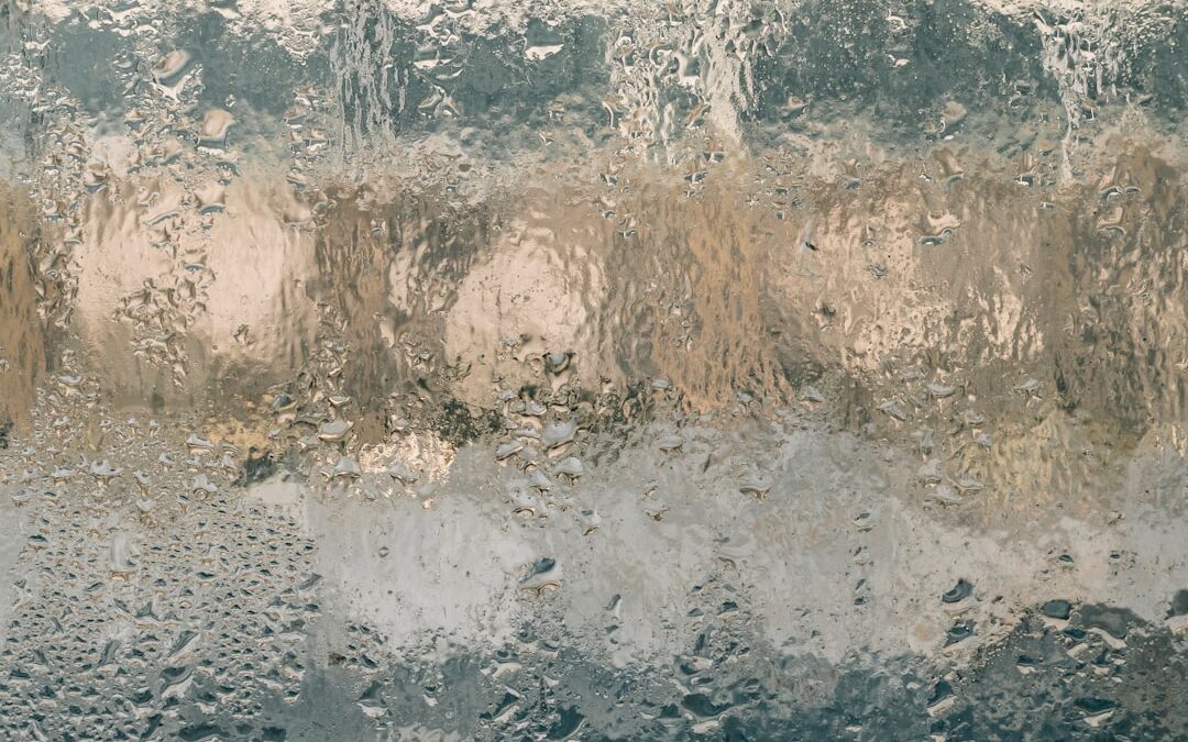 how duct cleaning improves ac efficiency in humid climates