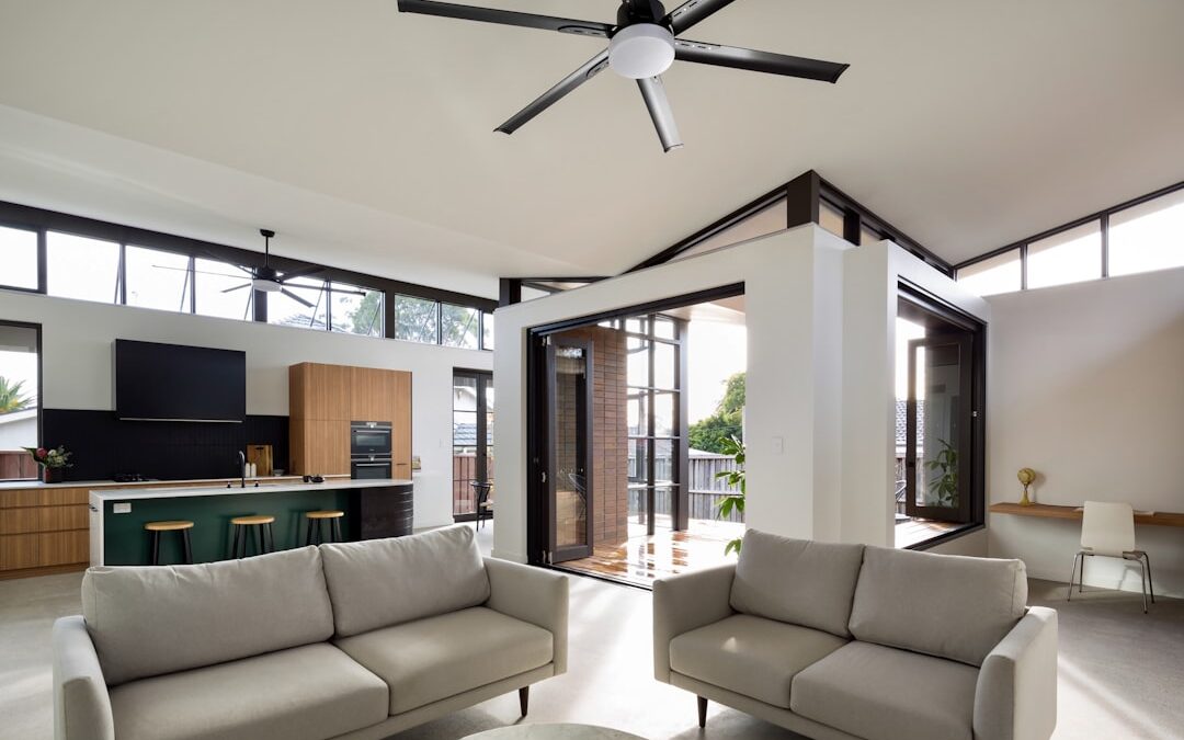 Don’t Get Short-Bladed When Choosing Your Next Fan